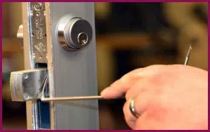 Princeton Junction Locksmith Store Princeton Junction, NJ 609-961-0391 - 12-changing-locks